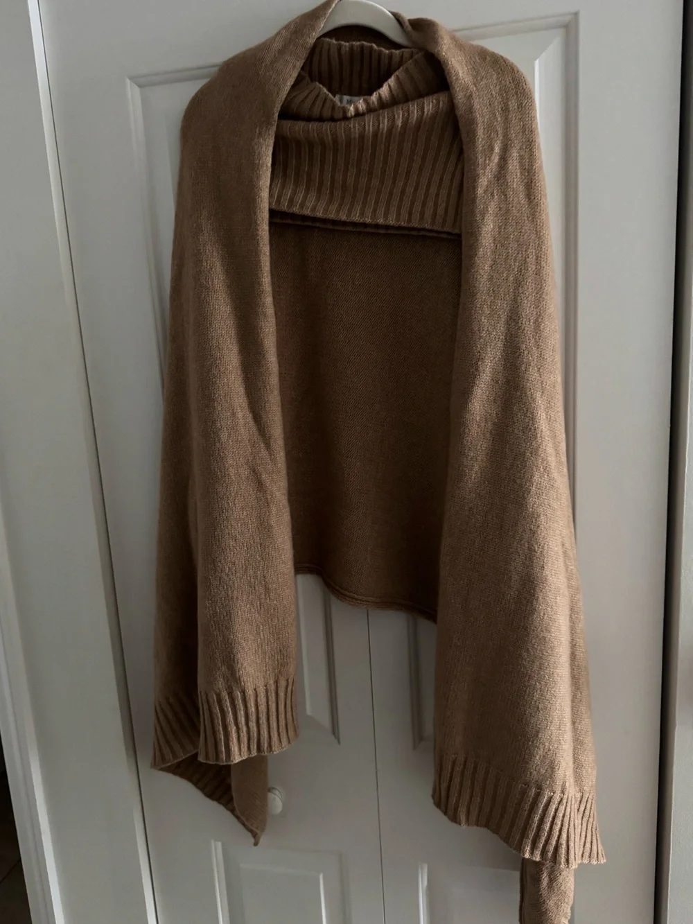 Max Mara Dover Dark Beige Wool Camel Blend Knit Wrap Poncho One Size